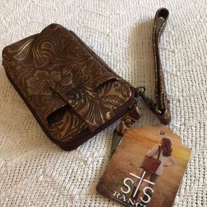 NEW Brown Wristlet